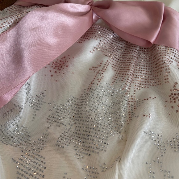 Jessica McClintock Jr. Size 1 Creme Bubble Hem Dress with Dusty Rose Satin Bow - Picture 6 of 7